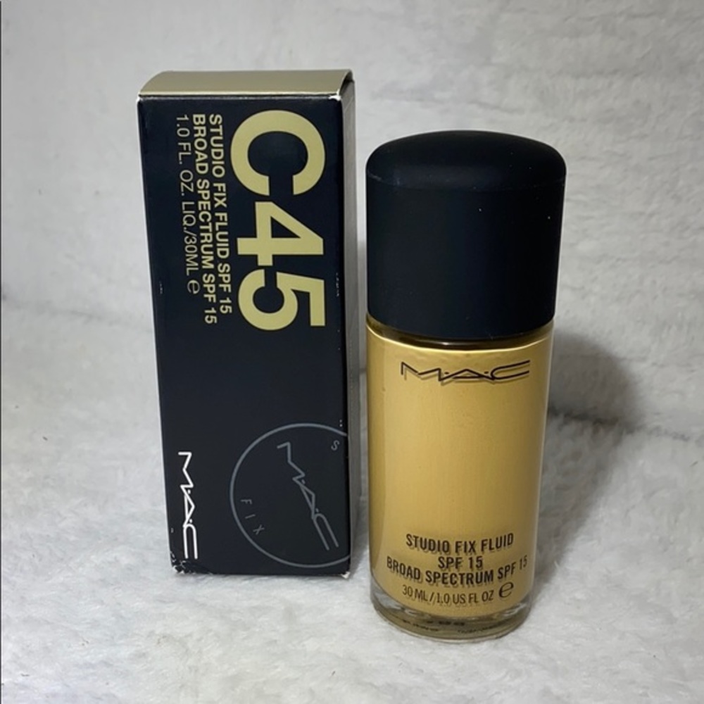 Mac C45 Studio Fix Fluid Foundation